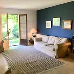 Villa Dans La Bastide De - Piscine Chauffee, Parking Prive *