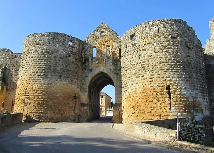 Dans La Bastide De - Piscine Chauffee, Parking Prive Villa Domme